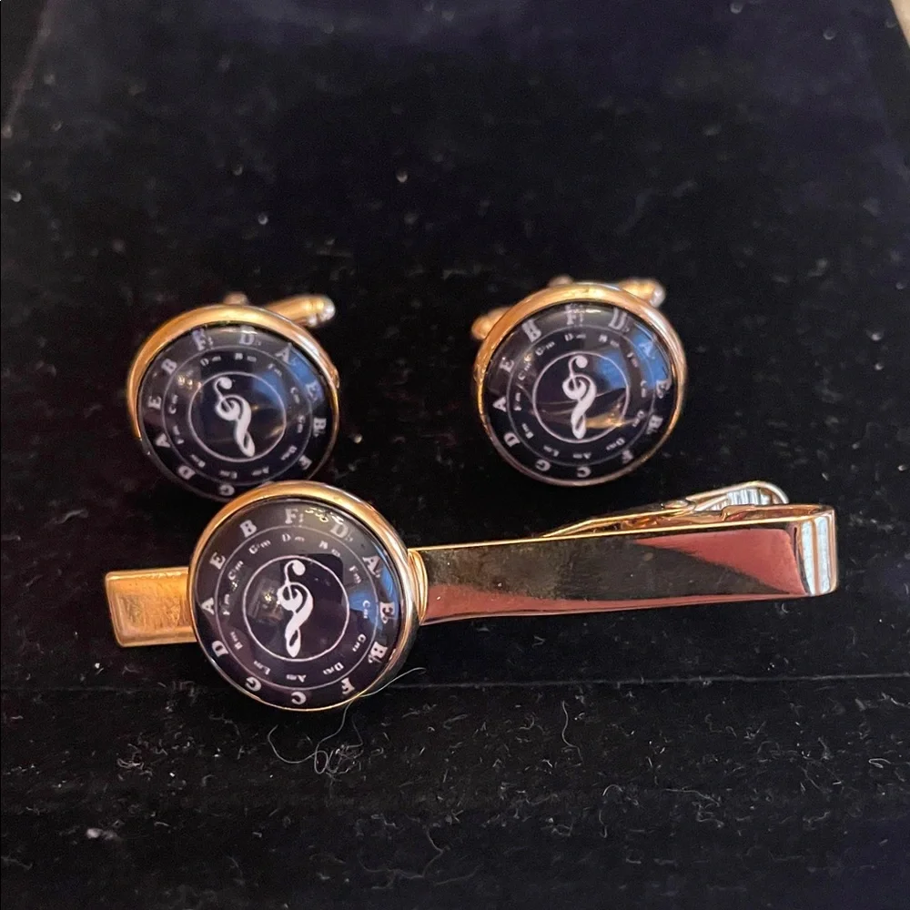 Gold-Tone Music Note Tie Clip and Cufflink Set - Black Dial